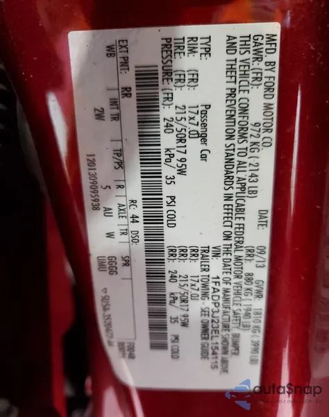 2014 Ford Focus Titanium z USA, uszkodzony, nr VIN 1FADP3J23EL154115